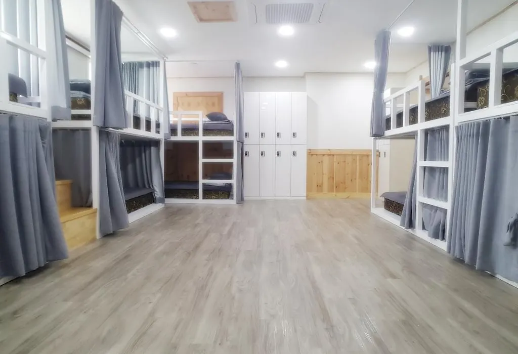 Go Hostel-1